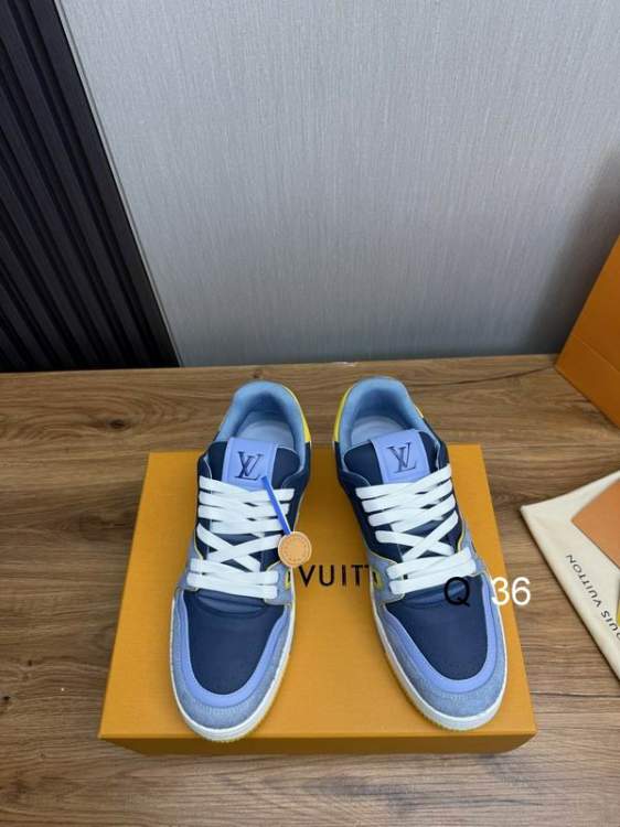 Picture of Louis Vuitton Shoes _SKULVsz35-45AH081412811